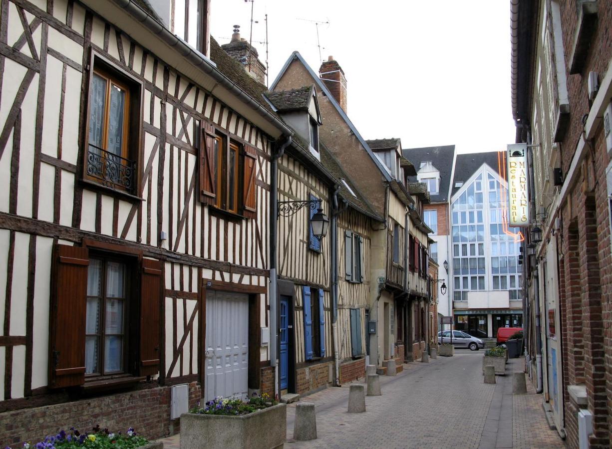 L'Authentique - Appartement Cosy En Hyper Centre Beauvais Bagian luar foto